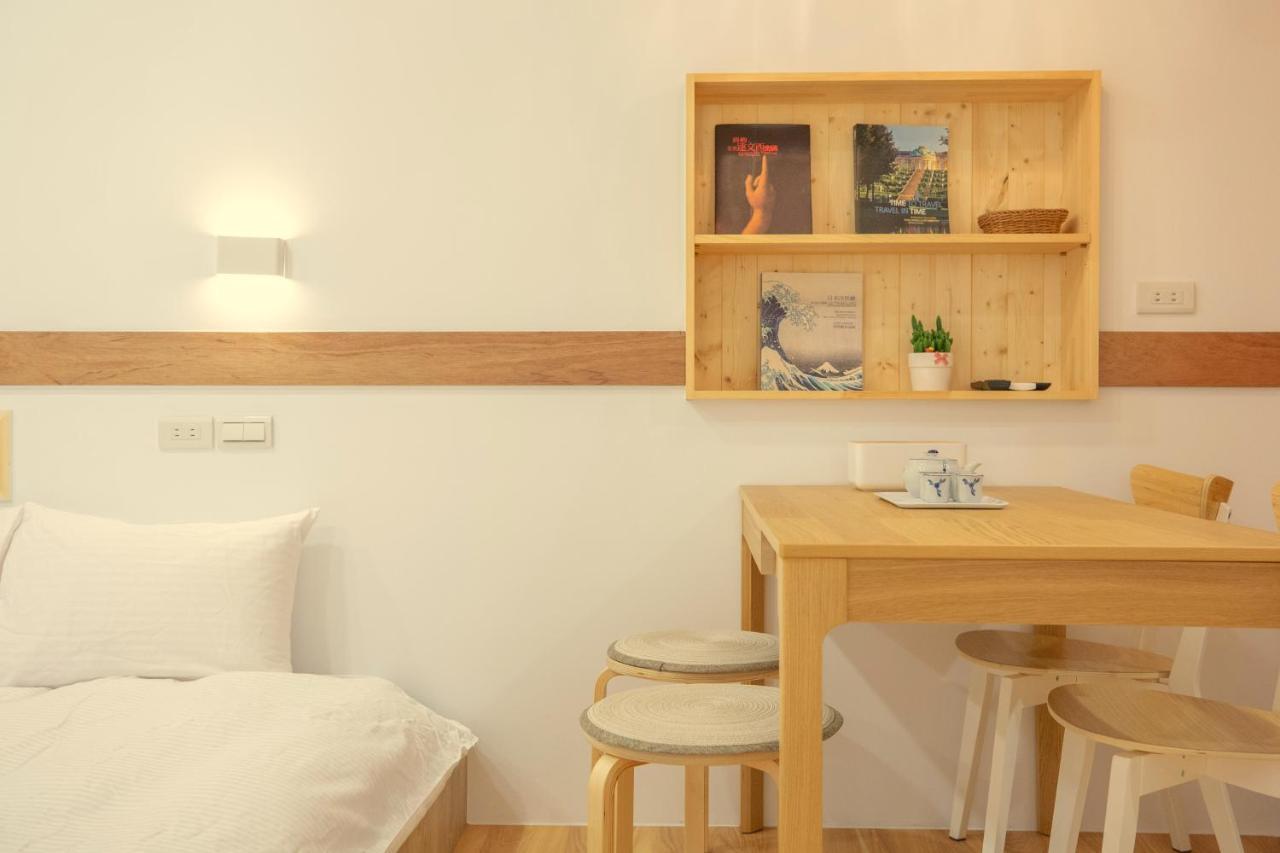 Lost Circle Homestay Tainan Exterior foto